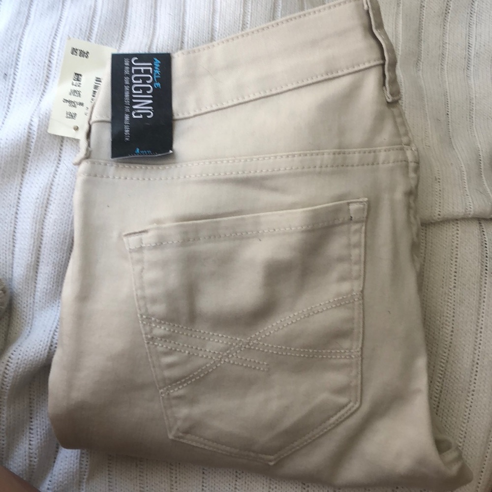 khaki jeggings